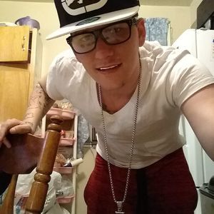 Meet your Posher, Robert